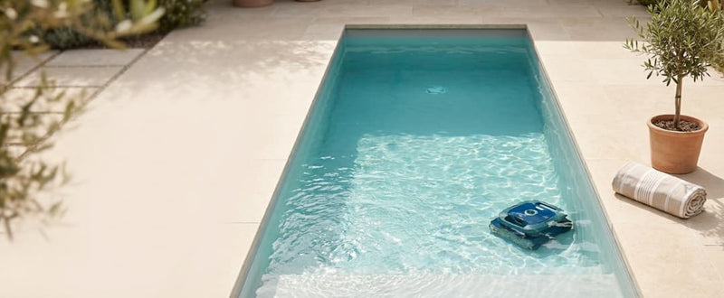 Robot pour petite piscine : comment choisir le bon robot